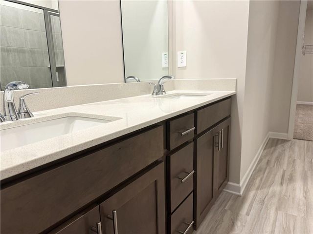 823 Misty Hollow Trail, Lawrenceville, GA 30045