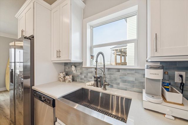 25215 Sausalito Drive, Galveston, TX 77554