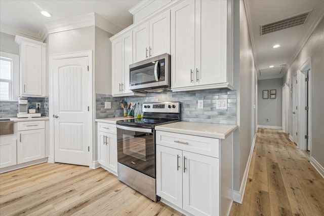 25215 Sausalito Drive, Galveston, TX 77554