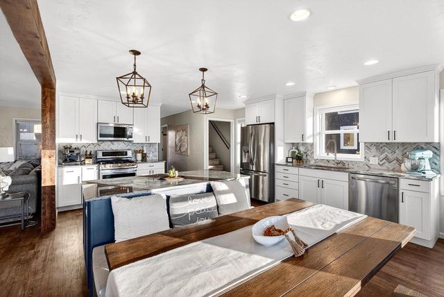 N5733 ROCKLAND BEACH ROAD, Hilbert, WI 54129