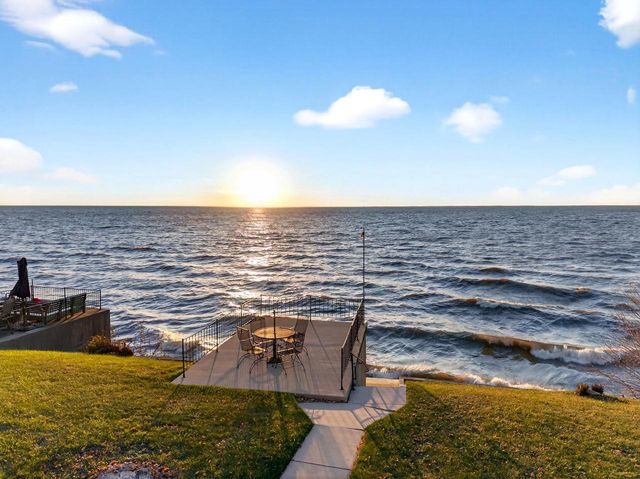 N5733 ROCKLAND BEACH ROAD, Hilbert, WI 54129