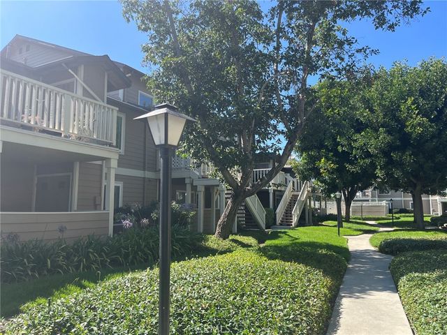 6951 Knollcrest Lane 56, Garden Grove, CA 92845
