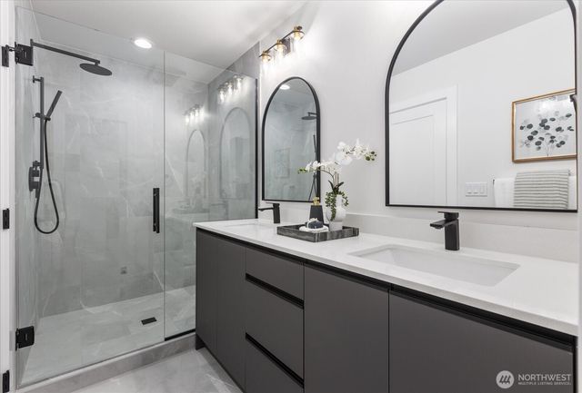 3120 Queen Anne Avenue N, Seattle, WA 98109