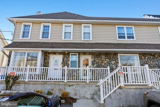 40 DARBY RD, Paoli, PA 19301