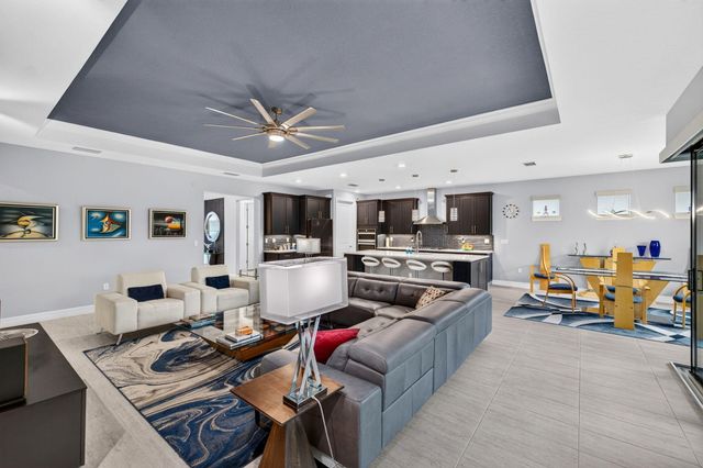4529 Pinehurst Trail W, Oakland Park, FL 33309