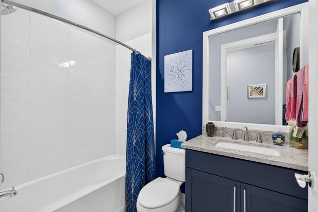 4529 Pinehurst Trail W, Oakland Park, FL 33309