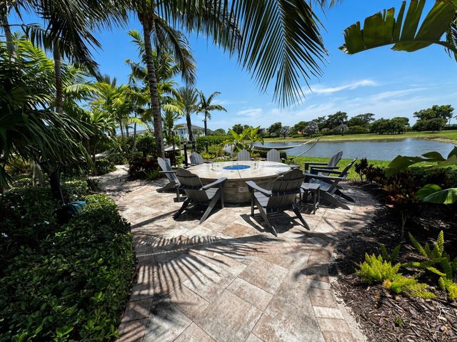 4529 Pinehurst Trail W, Oakland Park, FL 33309