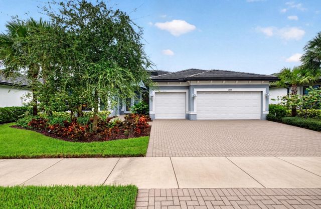 4529 Pinehurst Trail W, Oakland Park, FL 33309