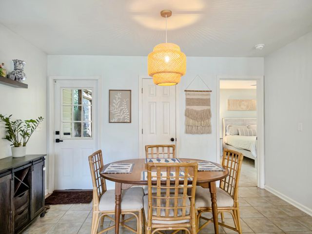 1137 Peninsula Cove Drive, Charleston, SC 29492