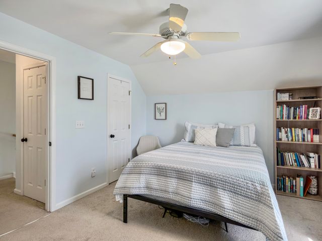 1137 Peninsula Cove Drive, Charleston, SC 29492