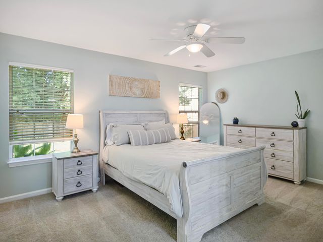 1137 Peninsula Cove Drive, Charleston, SC 29492