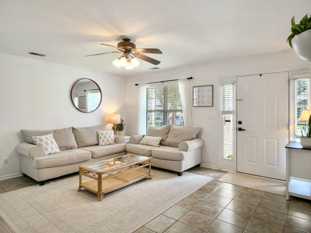 1137 Peninsula Cove Drive, Charleston, SC 29492