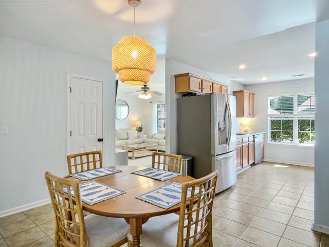 1137 Peninsula Cove Drive, Charleston, SC 29492