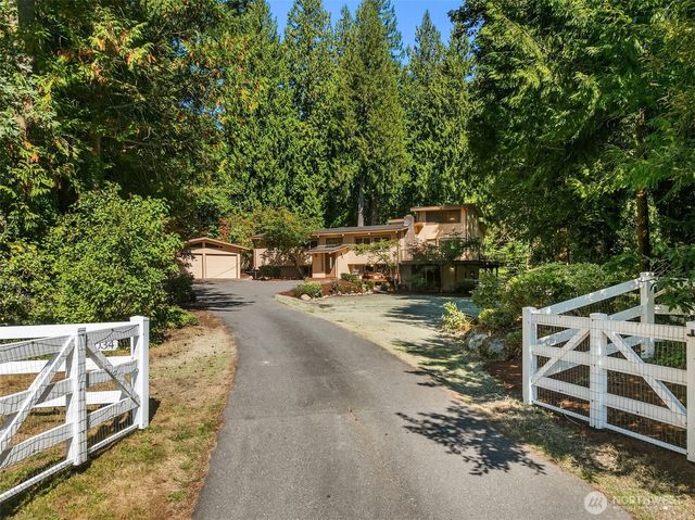12034 206th Place SE, Issaquah, WA 98027