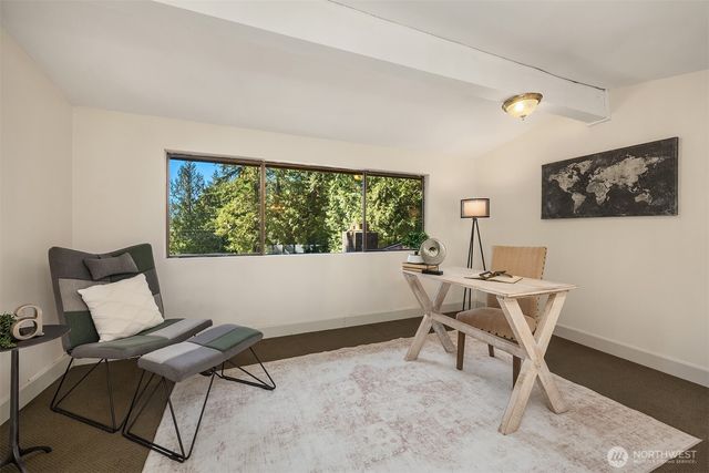 12034 206th Place SE, Issaquah, WA 98027