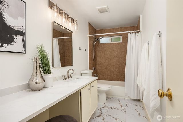 12034 206th Place SE, Issaquah, WA 98027