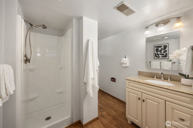 12034 206th Place SE, Issaquah, WA 98027