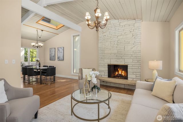 12034 206th Place SE, Issaquah, WA 98027