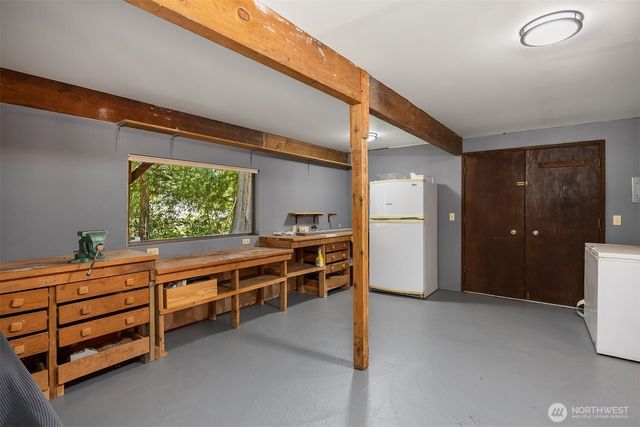 12034 206th Place SE, Issaquah, WA 98027