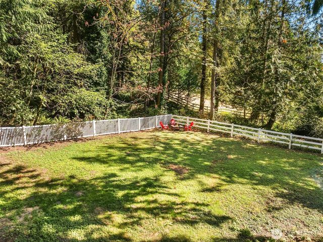 12034 206th Place SE, Issaquah, WA 98027