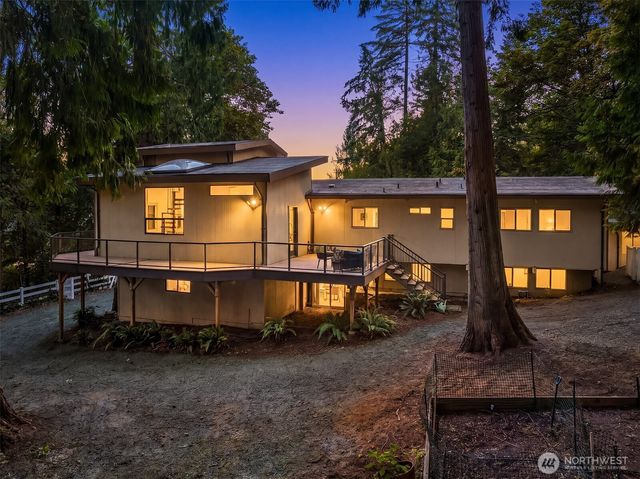 12034 206th Place SE, Issaquah, WA 98027