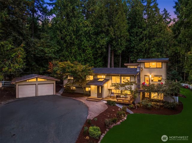 12034 206th Place SE, Issaquah, WA 98027