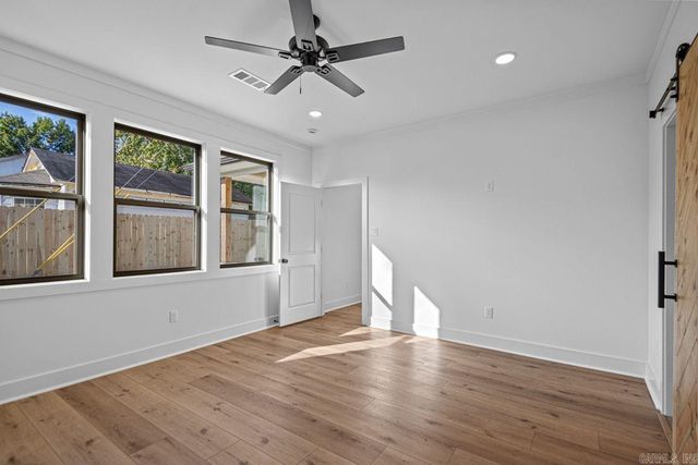 3851 Spencer Crossing Drive, Benton, AR 72019