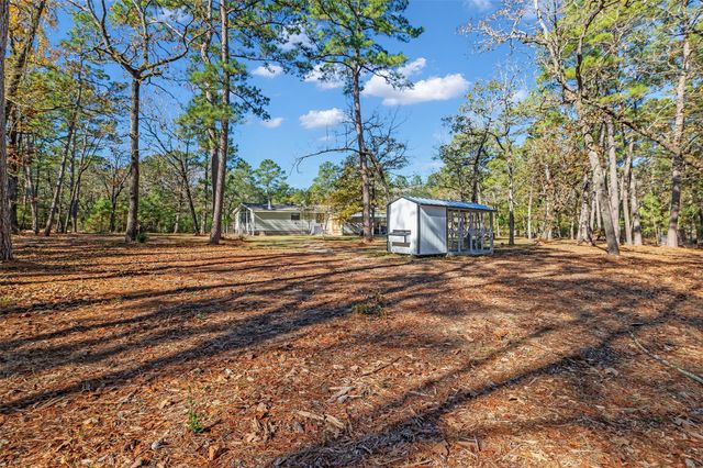 45 Oak Glen, Huntsville, TX 77320