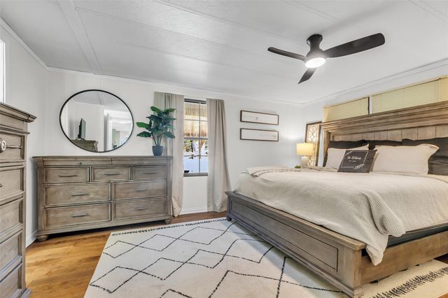 45 Oak Glen, Huntsville, TX 77320