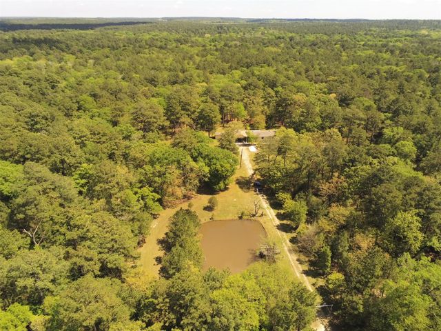 45 Oak Glen, Huntsville, TX 77320