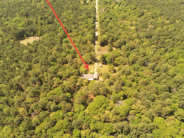 45 Oak Glen, Huntsville, TX 77320