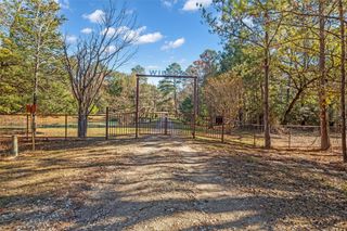 45 Oak Glen, Huntsville, TX 77320