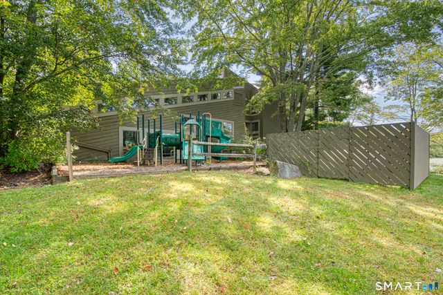 47 Woods Way 47, Woodbury, CT 06798