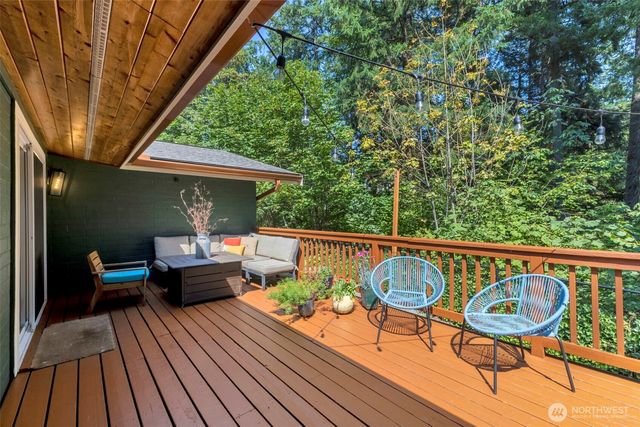 5811 Vickery Avenue E, Tacoma, WA 98443