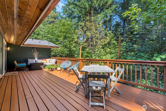 5811 Vickery Avenue E, Tacoma, WA 98443