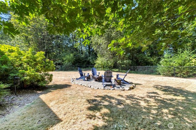 5811 Vickery Avenue E, Tacoma, WA 98443