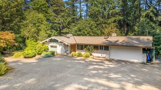 5811 Vickery Avenue E, Tacoma, WA 98443