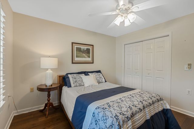 18 Holland Park Ln, Franklin, TN 37069