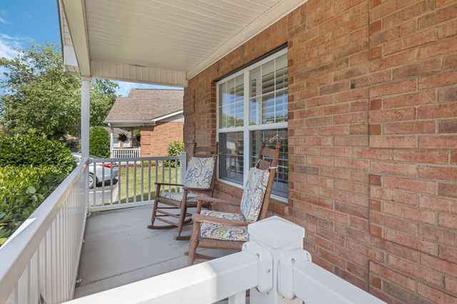 18 Holland Park Ln, Franklin, TN 37069