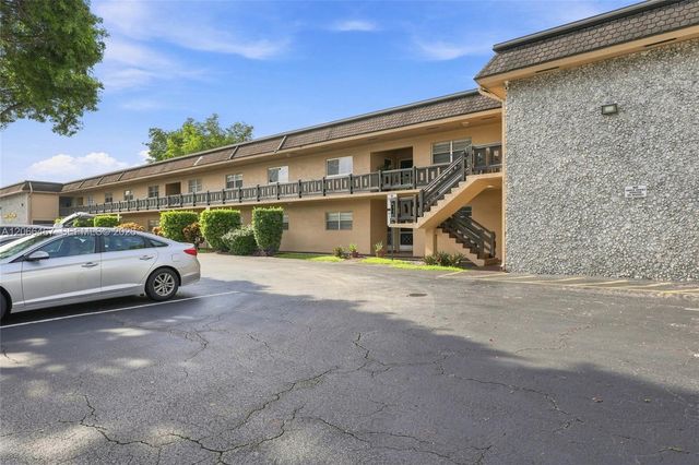 5900 NW 17th Place 203, Sunrise, FL 33313
