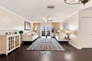 5900 NW 17th Place 203, Sunrise, FL 33313