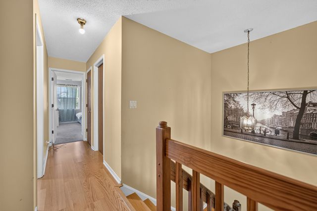 755 W Happfield Drive, Arlington Heights, IL 60004