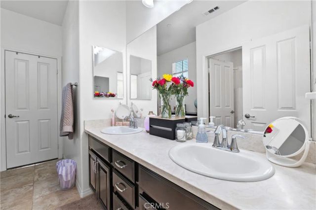 24521 Rosette, Valencia, CA 91354