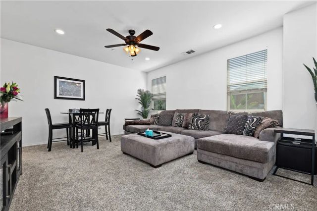 24521 Rosette, Valencia, CA 91354