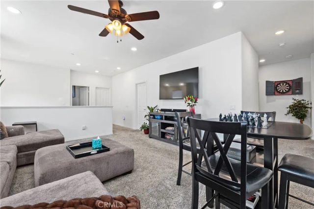 24521 Rosette, Valencia, CA 91354