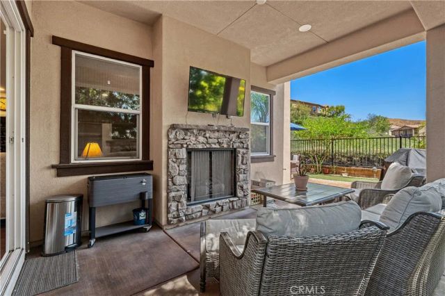 24521 Rosette, Valencia, CA 91354