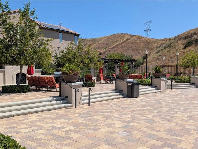 24521 Rosette, Valencia, CA 91354