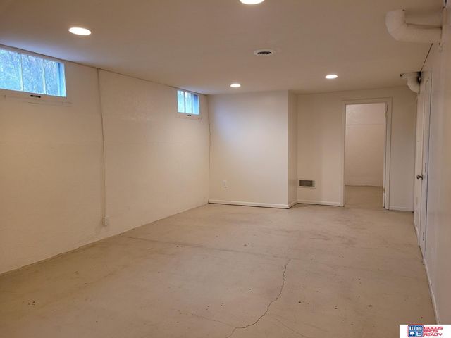 920 N 7th Street, Seward, NE 68434