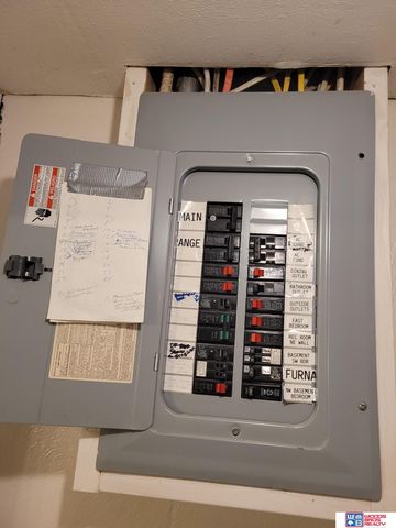 920 N 7th Street, Seward, NE 68434