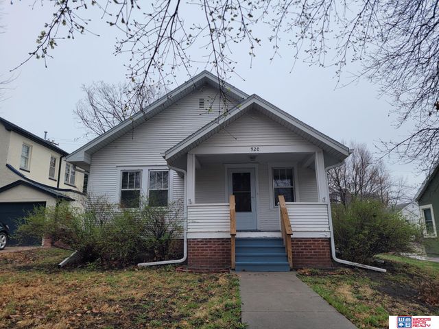 920 N 7th Street, Seward, NE 68434